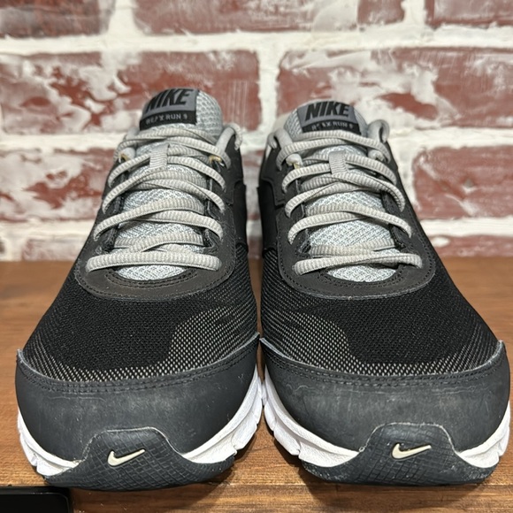 Nike Reax Run 9 Men’s Shoes Sz 10 - Picture 9 of 12